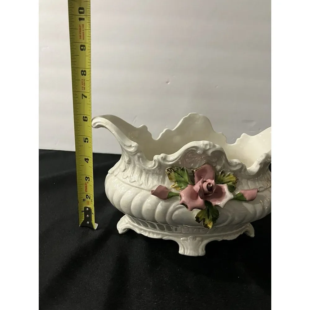 Vintage Italy‎ Capodimonte Footed Porcelain Centerpiece Bowl